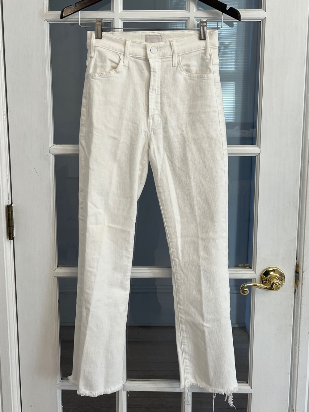 MOTHER Women’s The Hustler Ankle Fray White High Rise Flare Jeans Size 25